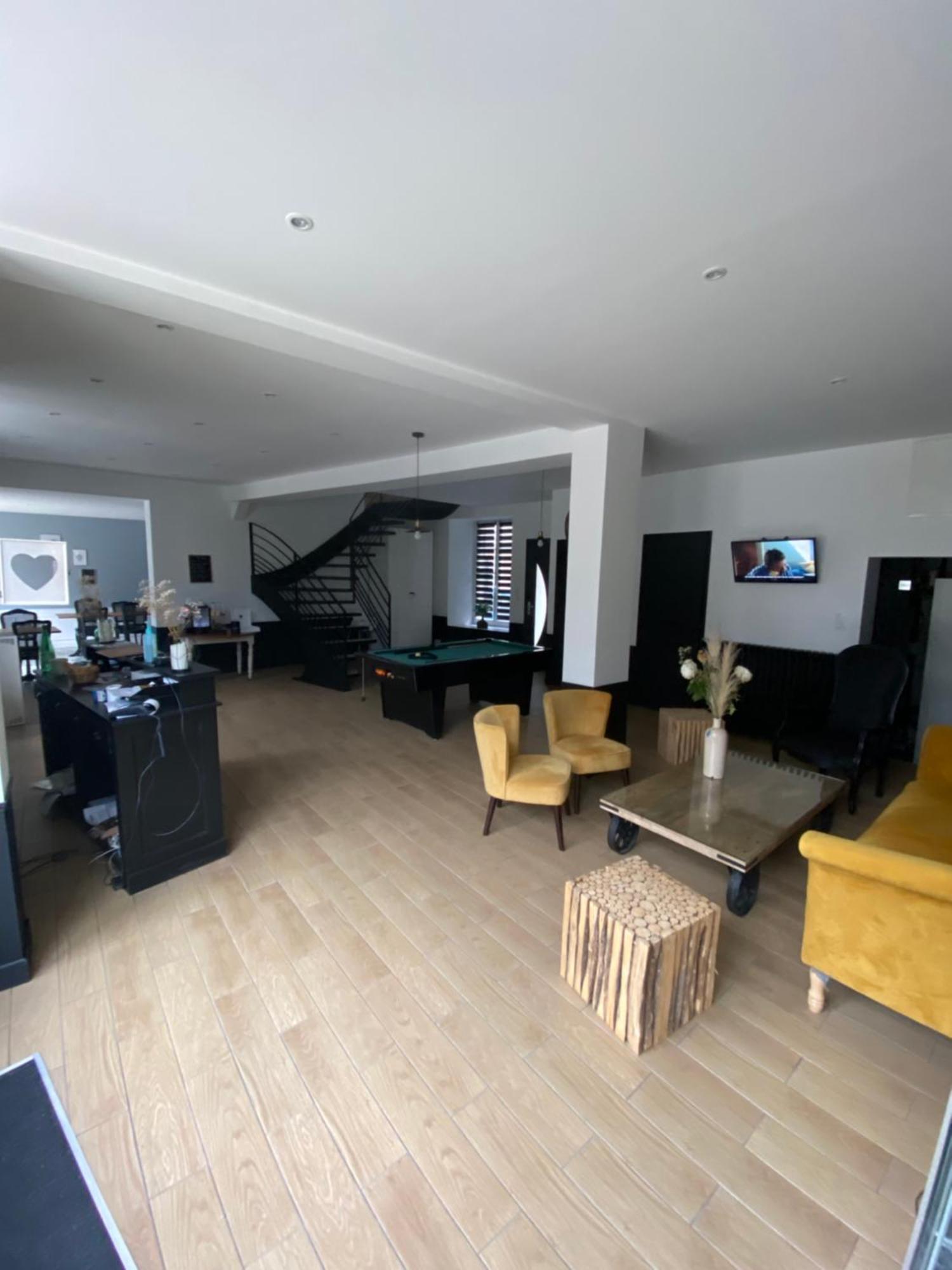 Le Domaine Des Sources Bed and Breakfast Saint-Martin-dʼAblois Exteriör bild