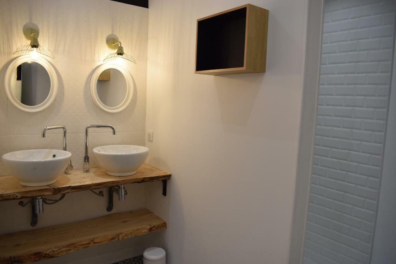 Le Domaine Des Sources Bed and Breakfast Saint-Martin-dʼAblois Exteriör bild