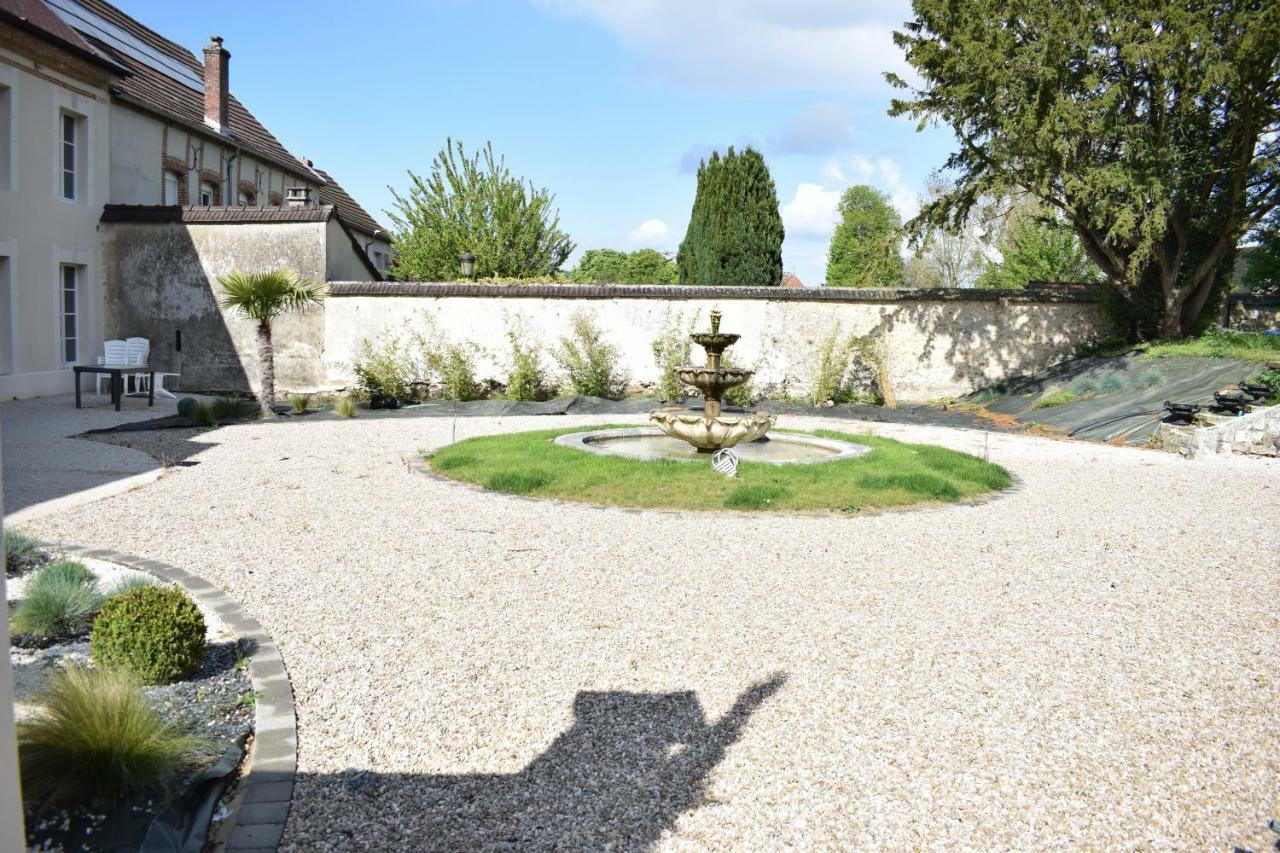 Le Domaine Des Sources Bed and Breakfast Saint-Martin-dʼAblois Exteriör bild